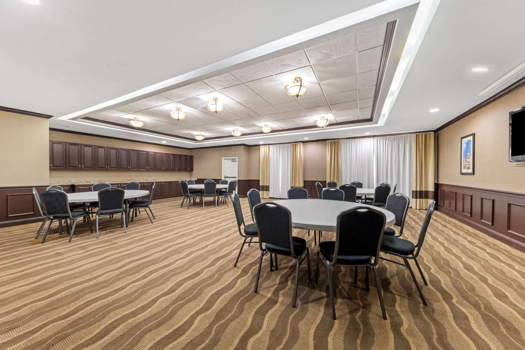 Comfort Inn & Suites Near Lake Lewisville Corinth Экстерьер фото