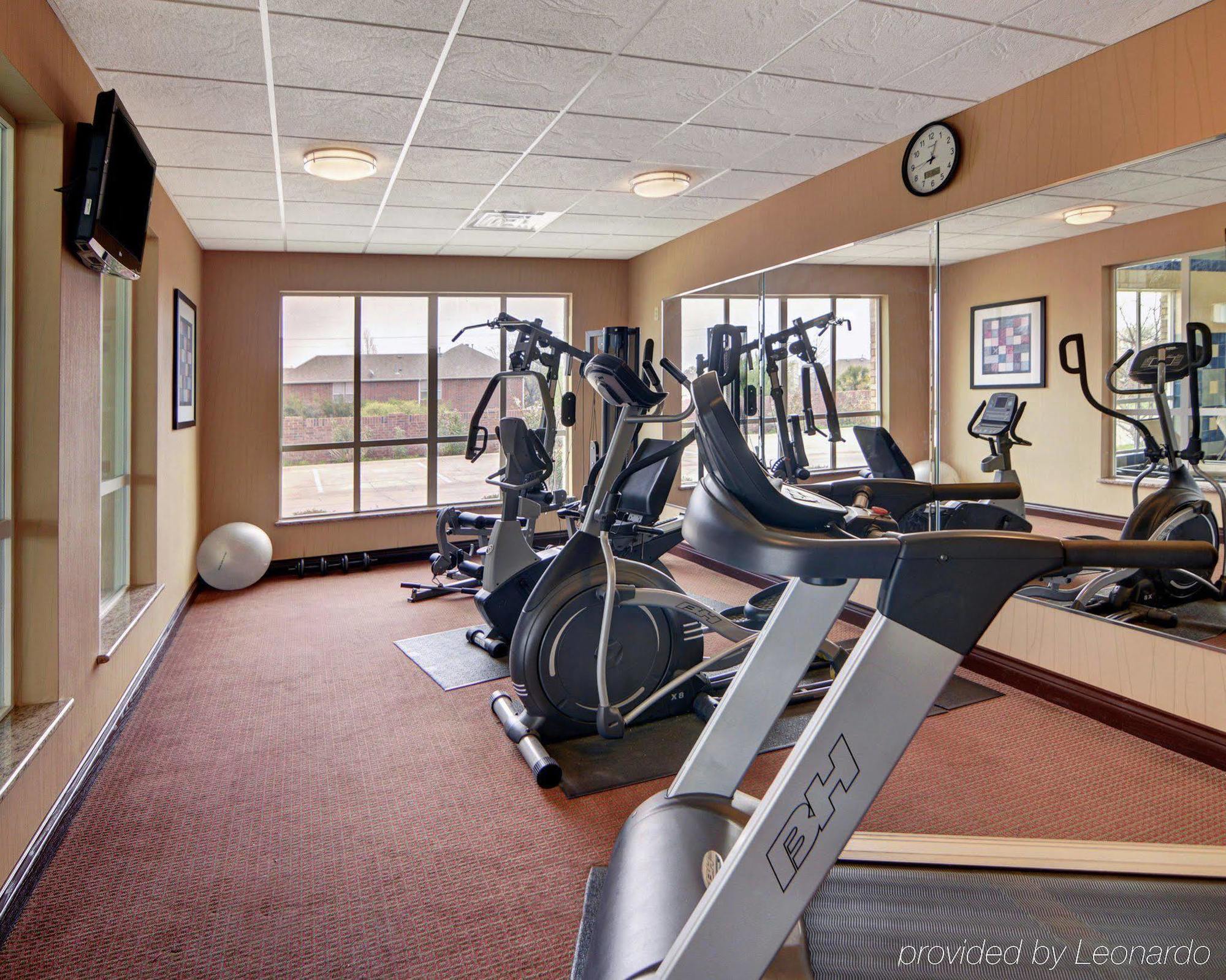 Comfort Inn & Suites Near Lake Lewisville Corinth Экстерьер фото
